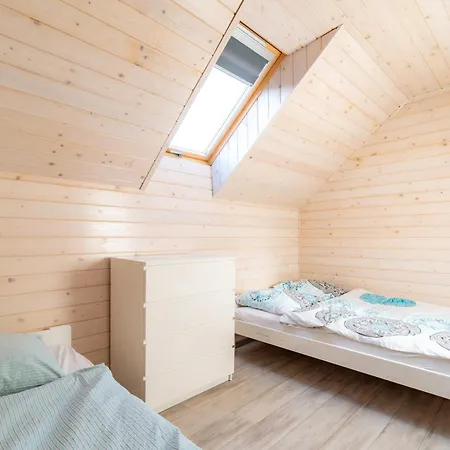 Piaskowa11 Palm & Wellness - Basen, Jacuzzi, Balia, Sauna, Egzotyczne Papugi Ara Łeba